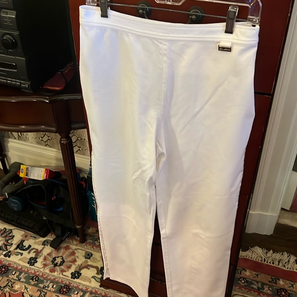 Ladies White St John Slacks